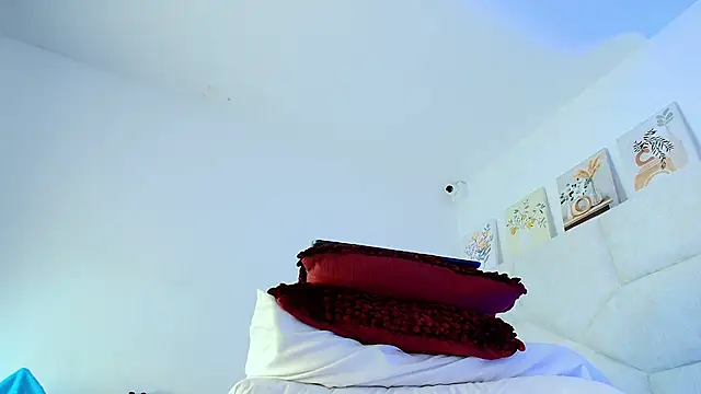 elizawiliamst webcam