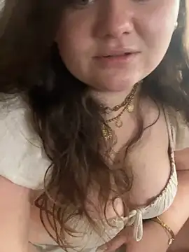 SummerHoney webcam