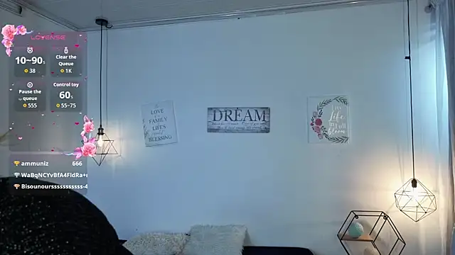 NinaSakura_Eup webcam
