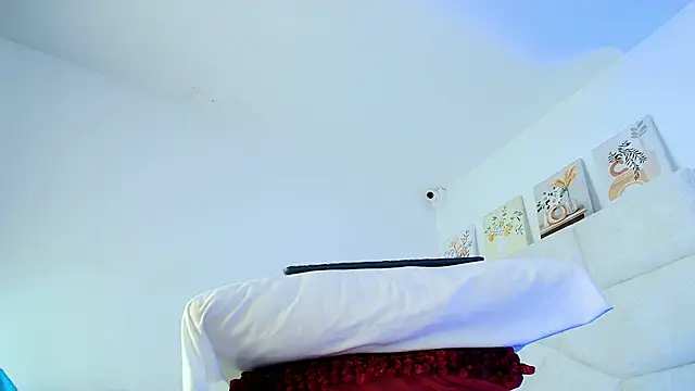 elizawiliamst webcam