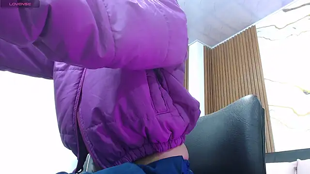 alonddra_tay webcam