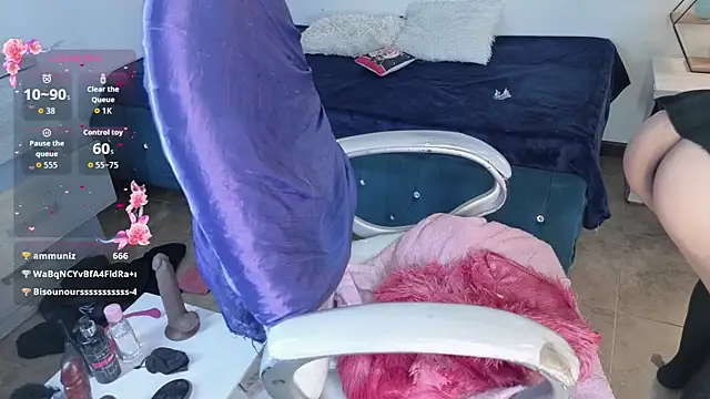 NinaSakura_Eup webcam