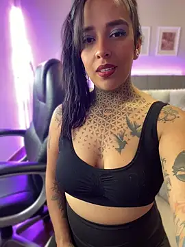 Annie_Alicee webcam