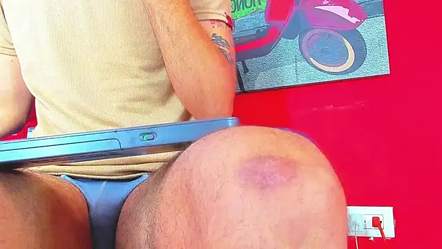 Daniel_huge22 webcam