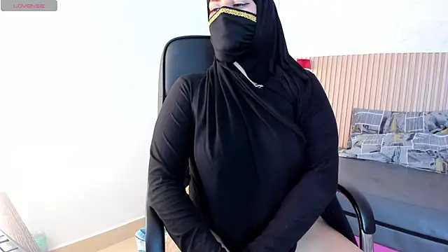 zully_arab live sex cam