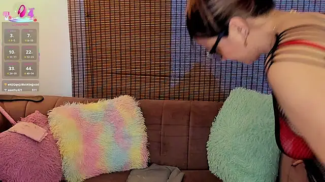 ariana_cross webcam