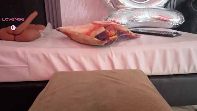 YummyDuooo webcam