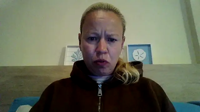 jennyblondeuk webcam