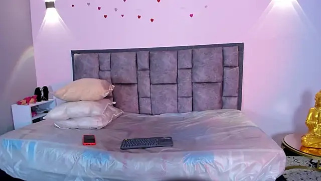 Ana_Massey webcam