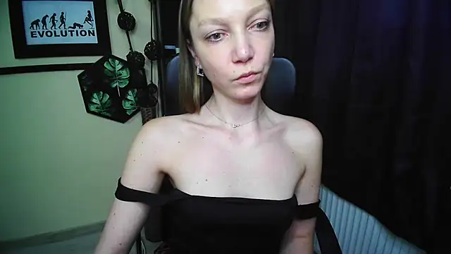 EmillyPlay webcam
