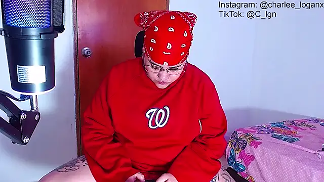 Techno_420_ webcam