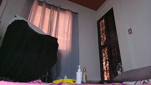 s-sweett webcam
