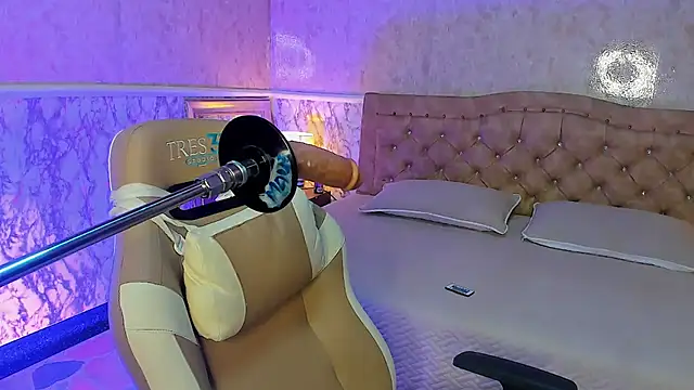 EvaSpicy_ webcam