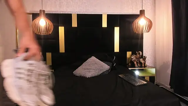 Lucio__Fox webcam