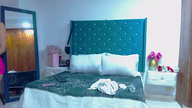KimScarleth webcam