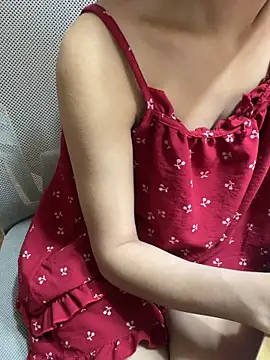 Mina048 webcam