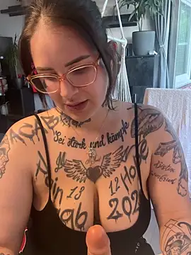 NyxTattoo webcam