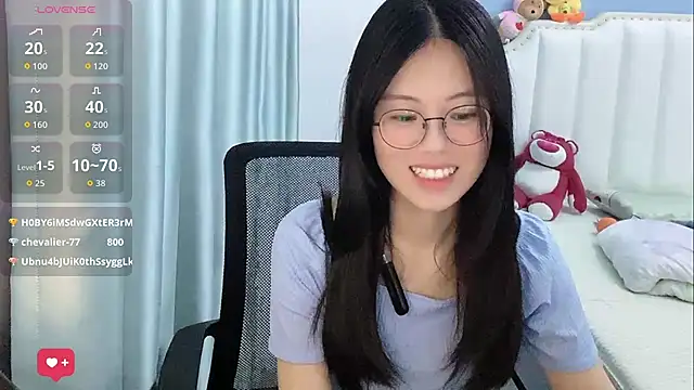美女Luna-666在线直播