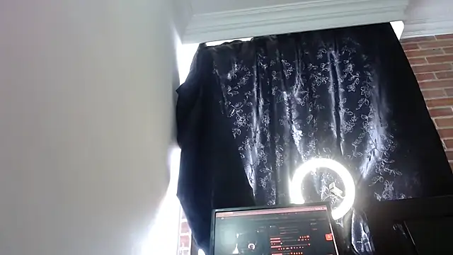 KarimaSarabe webcam