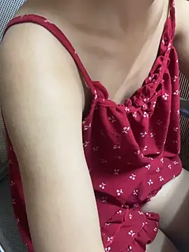 Mina048 webcam