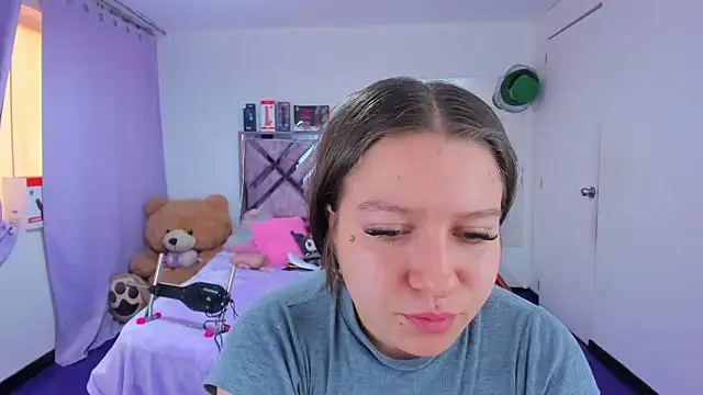 Luna_Analya webcam