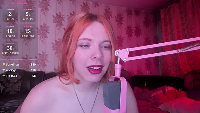 Cutie_Bambi webcam