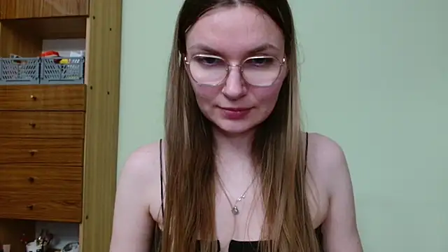 LooveELLYx webcam