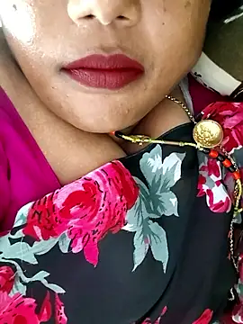 Swapna_1143 webcam