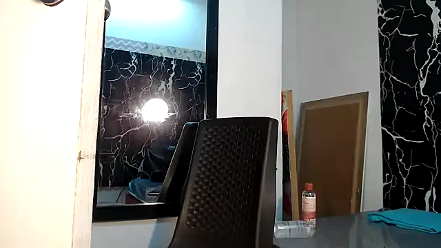 KristalTsXXX webcam