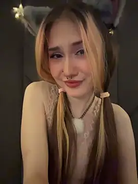 SashaMeow webcam