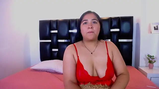 Kimmy-Bellari webcam