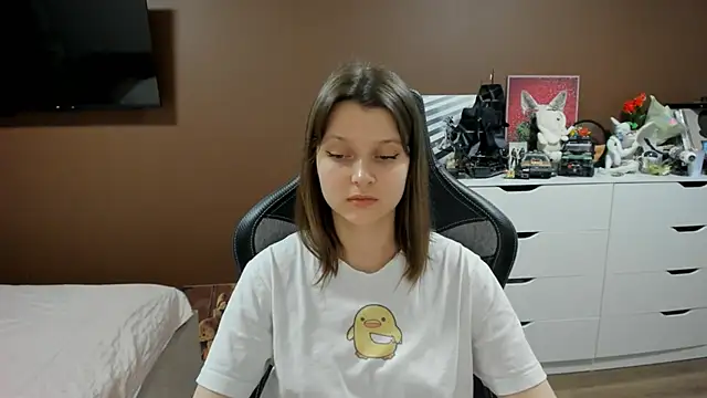 SoniNesti live sex cam