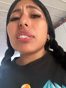 emmyjhonson07 webcam
