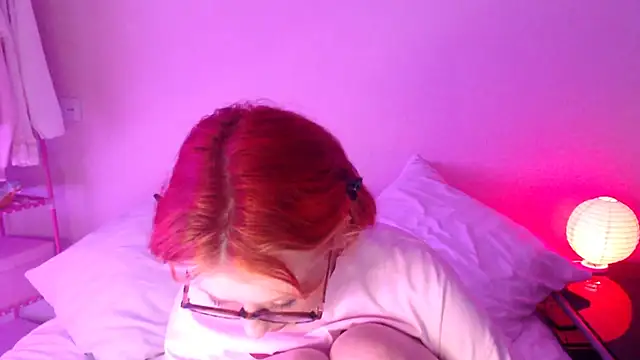 KatieMelone webcam