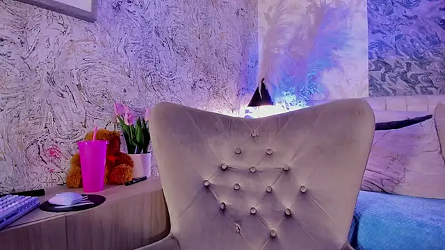 Arianaa_collins webcam