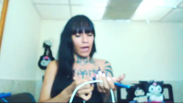 jazmin_wolf webcam