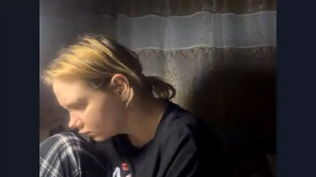 KrystenHoye webcam