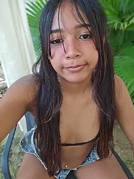 Pretty_karol webcam