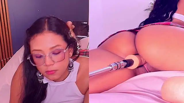EllieBlush webcam