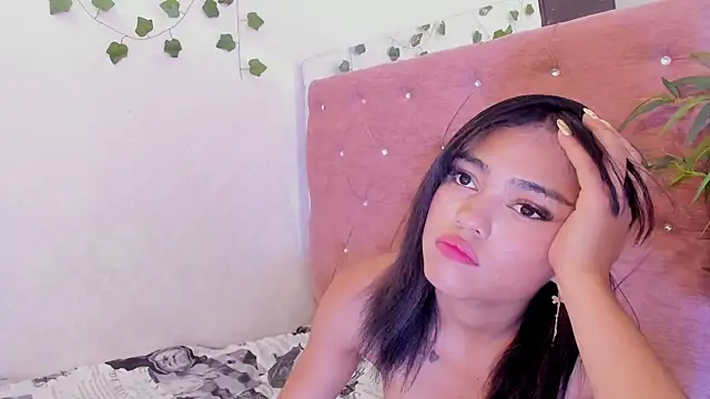 Alaia2
