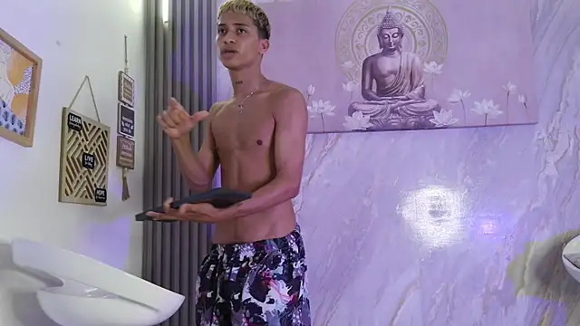 GOLD_BOYS webcam