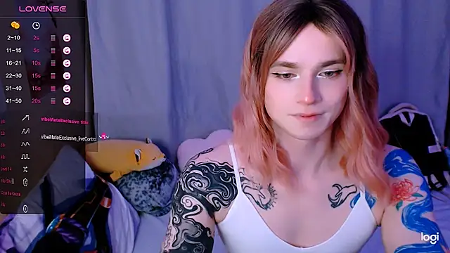 Alice_Hells live sex cam