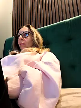 SukyGirl webcam