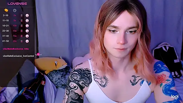Alice_Hells webcam