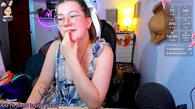 HunnyyLove