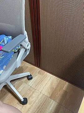 Mina048 webcam