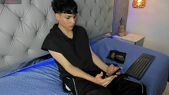 SamBlack_ webcam