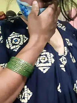 Cuple_masti72 webcam
