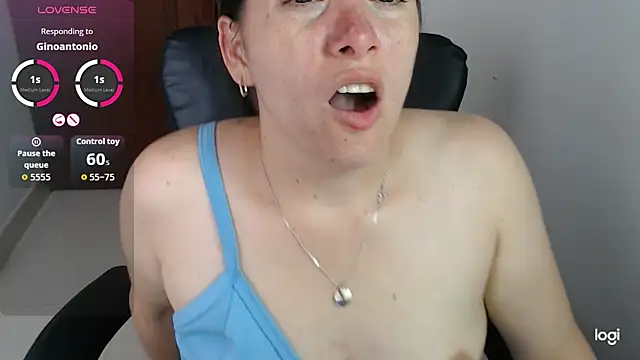 spicey_latina webcam
