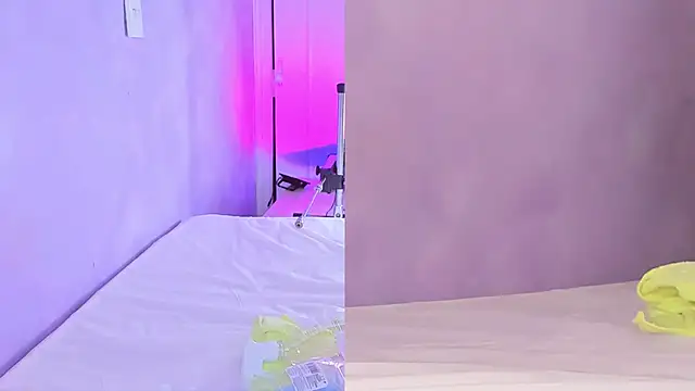 samantha_zc8 webcam